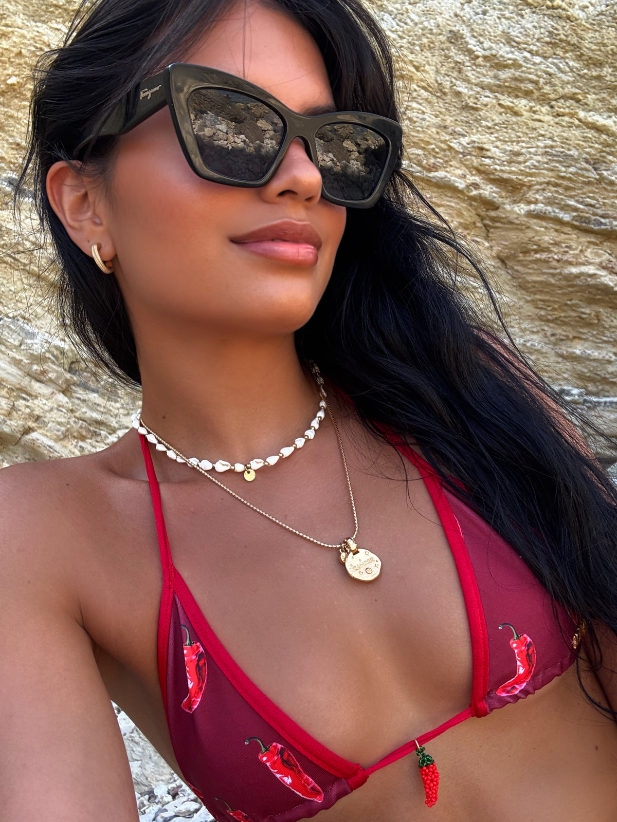 Tiny Top Chiles y tiras rojas