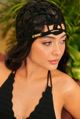 Camelia Gorro Negro