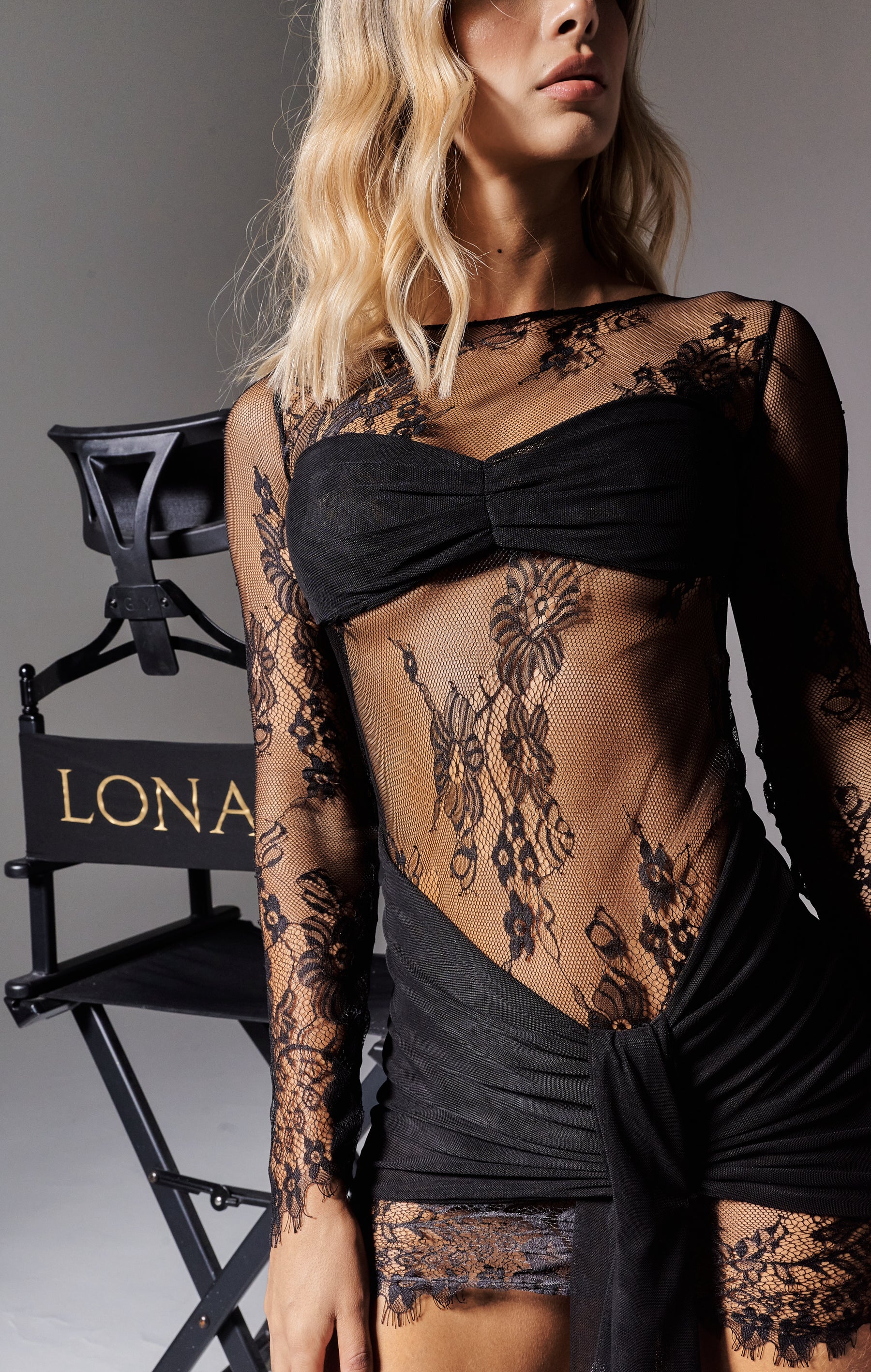 Lady Lace Mini Dress - Negro