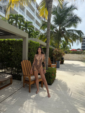 Isla One Piece Crochet Degradado Cafe